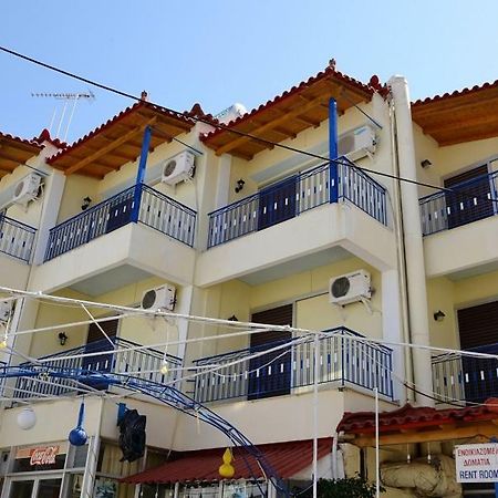 Kotsifas Rooms Tirós Екстериор снимка