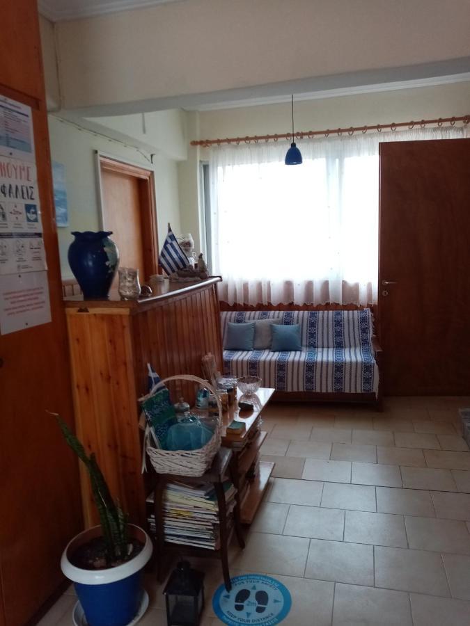 Kotsifas Rooms Tirós Екстериор снимка