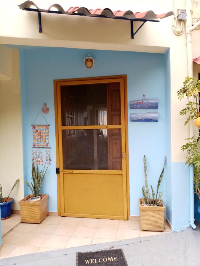 Kotsifas Rooms Tirós Екстериор снимка